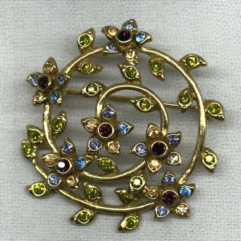Monet Floral Wreath Brooch Women OS Gold Multi Good Vintage Rhinestone Spiral